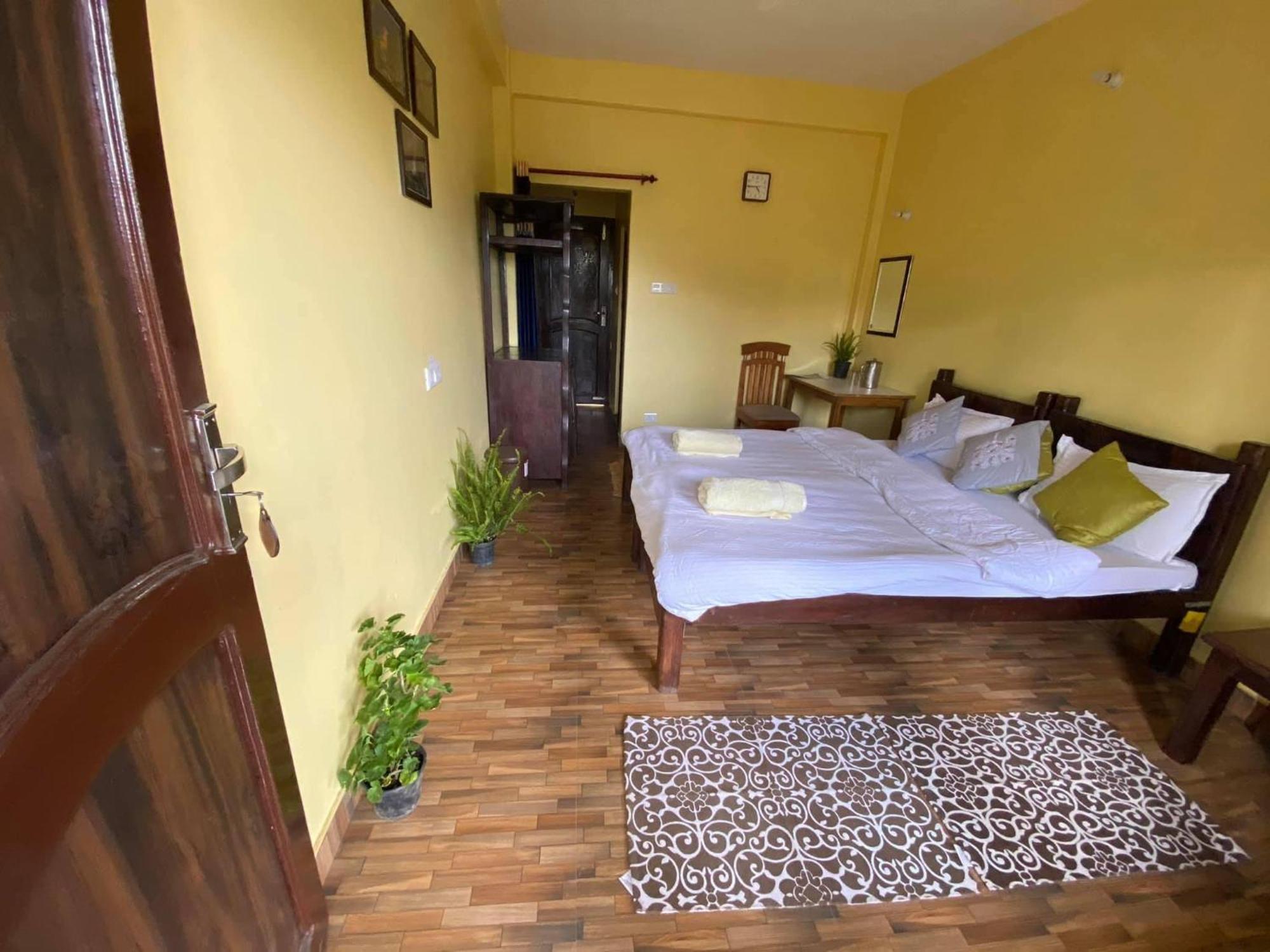 Incredible Birding Camp Apartment Bhimtal Exterior photo