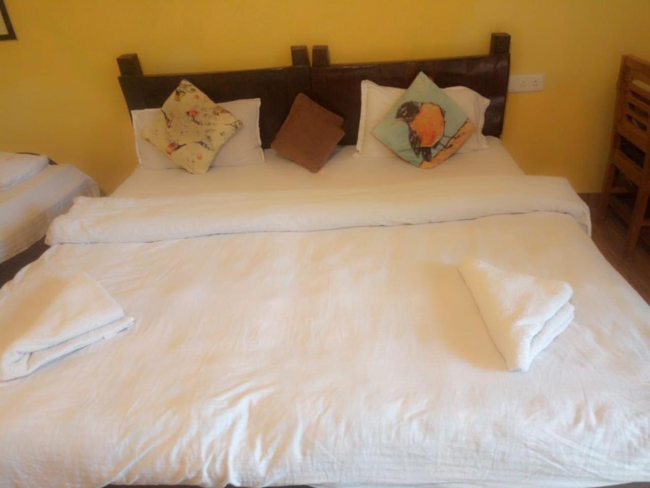 Incredible Birding Camp Apartment Bhimtal Exterior photo