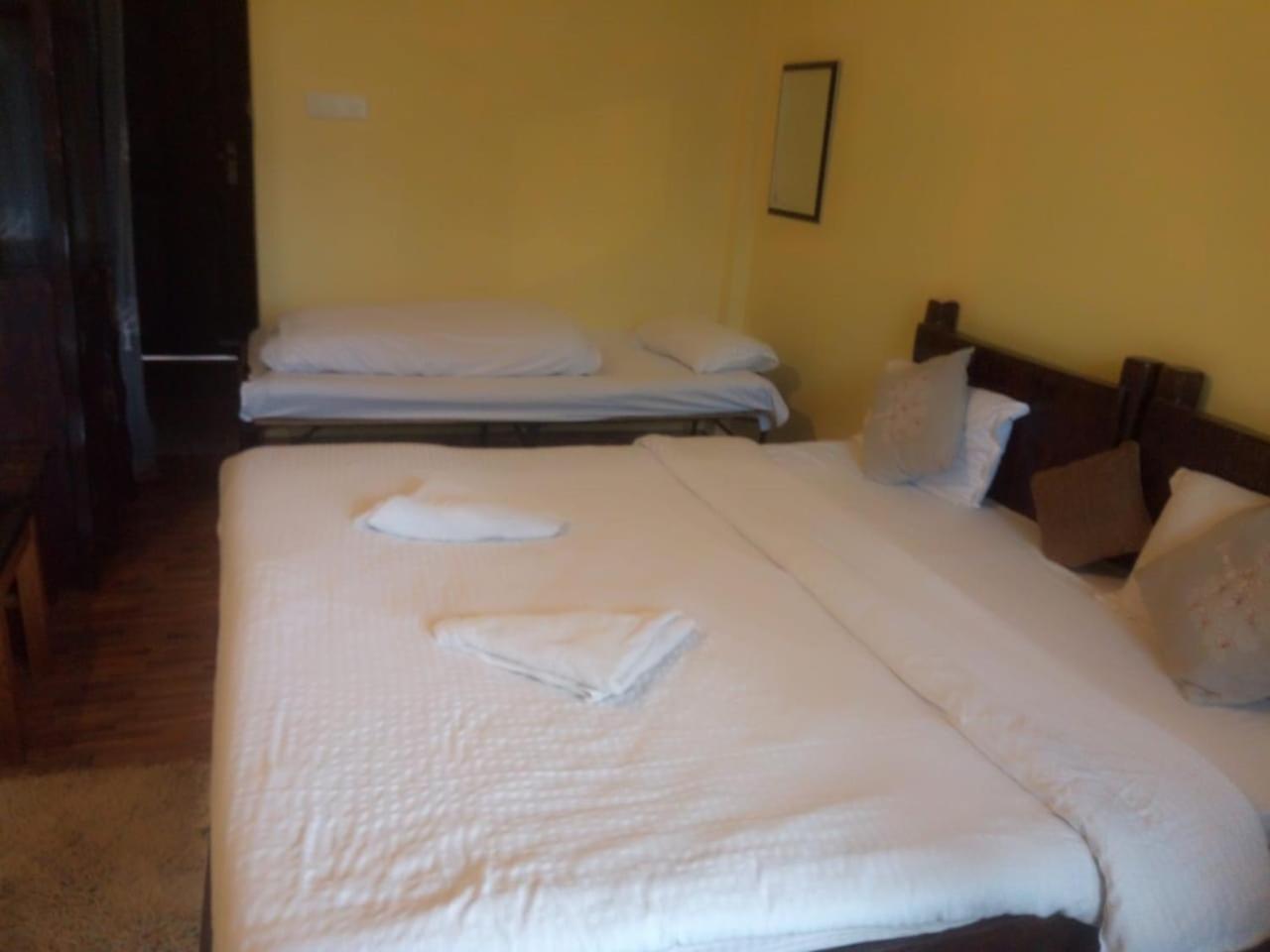 Incredible Birding Camp Apartment Bhimtal Exterior photo